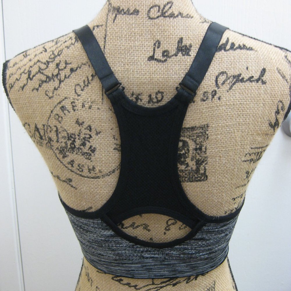 NWOT Say Fut padded yoga sports bra M medium - Picture 3 of 4